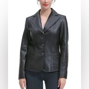 NWOT GUESS Women's Black Jacket 100% Leather Size M